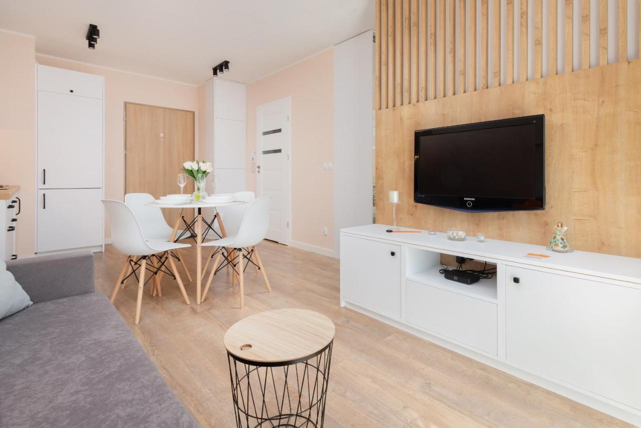 Osiedle Latarnikow Apartment With Parking Gdansk By Noclegi Renters Eksteriør bilde